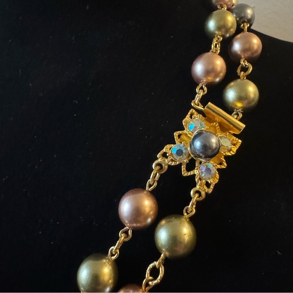 Signed Joan Rivers Vintage Double Pearl Strand + Matching Clip On Earrings - Picture 10 of 17